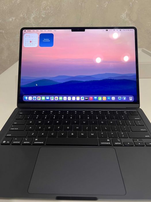 Macbook air 13 m4 новый