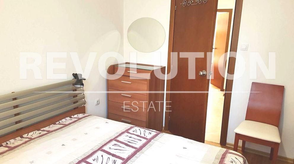 Дава се под наем Тристаен апартамент в Варна, Спортна зала - 85 кв.м за 700 € - Снимка #7