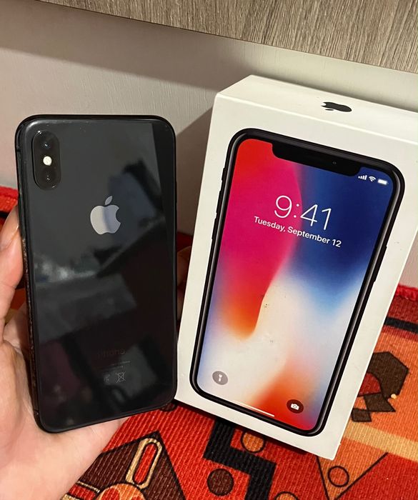 Продам iPhone X 64GB 100% аккумулятор