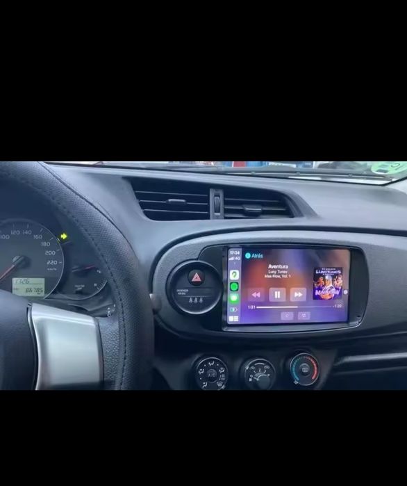 Navigatie Android Toyota Yaris Waze YouTube GPS