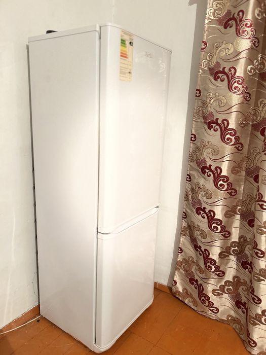 Холодильник сатылады