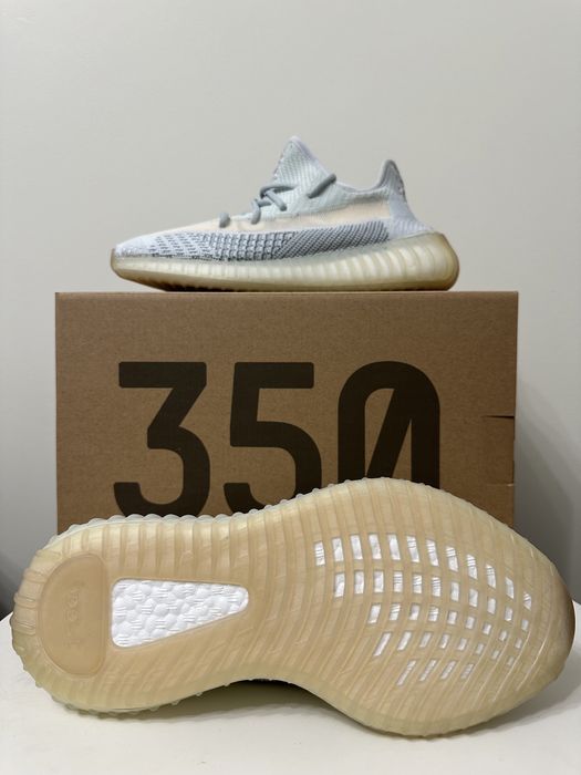 Yeezy 350 Boost - Cloud White (non-reflective) - marimi disponbile in descriere