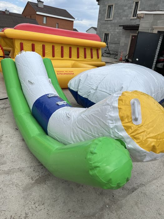 Надувная горка пляжная