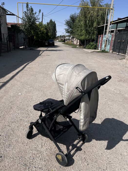 Продам прогуличную коляску