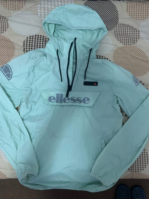 Оригинална мъжка ветровка Ellesse