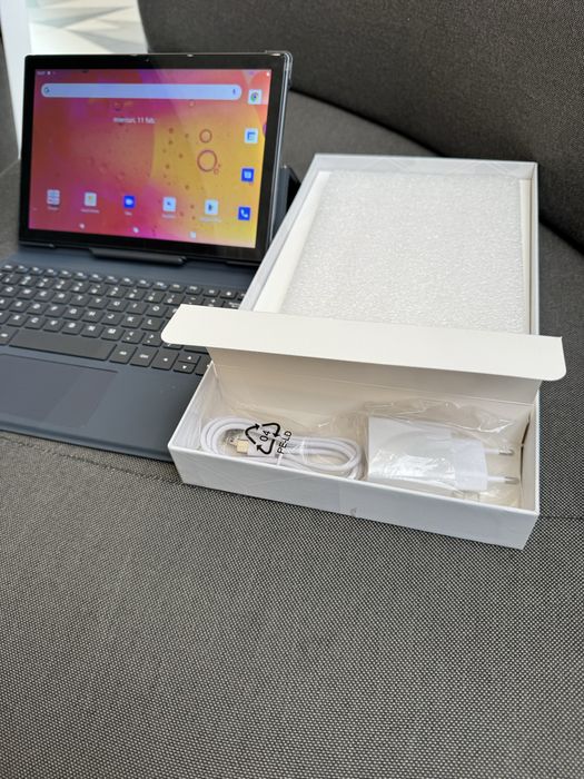 Tableta iHunt noua la cutie, 4G, dual sim