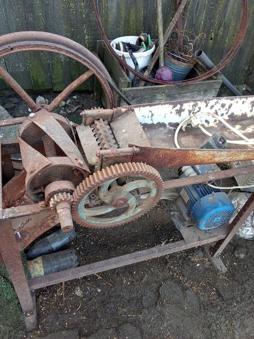 De vânzare Sascornita