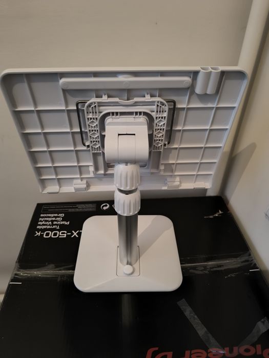 Подставка под ноутбук, планшет итд