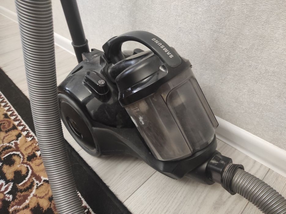 Продам пылесос Самсунг