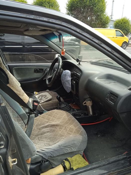 Срочно продам Nissan уни