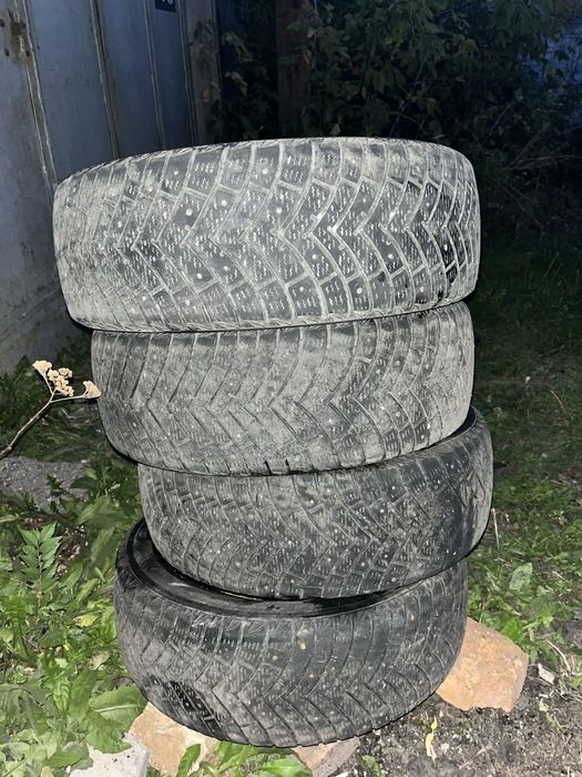 Продам зимние шины