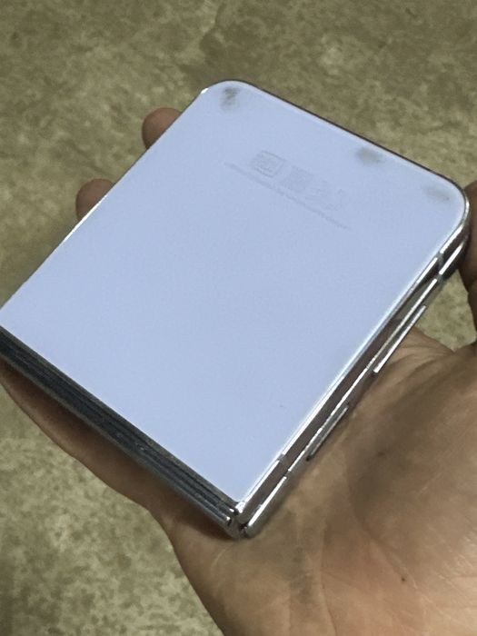 Продам/Обменяю samsung galaxy z flip 4
