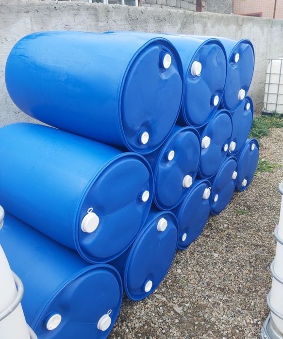 Butoaie plastic(teflon) 220 litri cu busoane