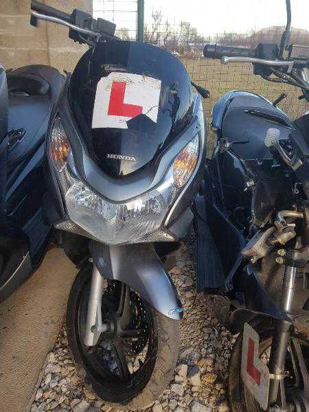Honda pcx 125c 2012g