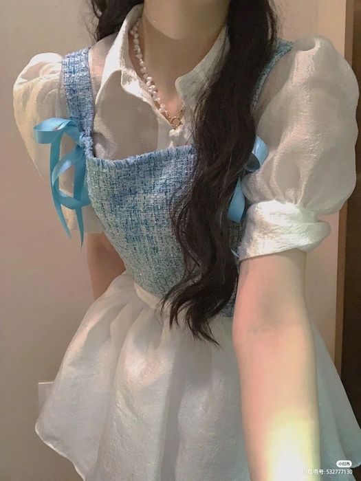 Женский корсет-топ из твида