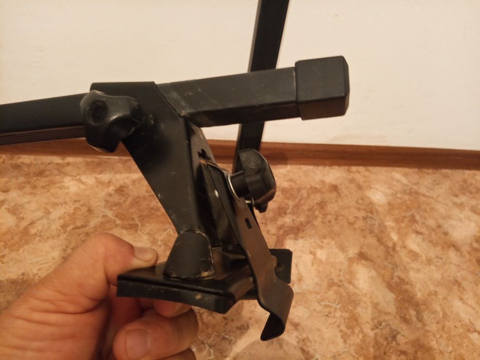 Продам багажник на легковой автомобиль