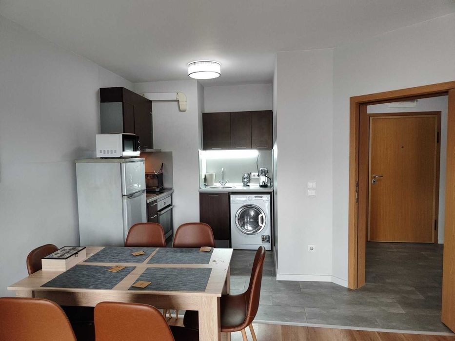 Дава се под наем Двустаен апартамент в София, Студентски град - 73 кв.м за 459 € - Снимка #2