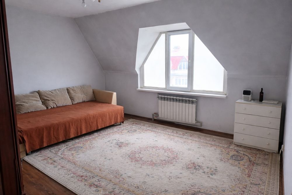 Продам 2Х комнатную квартиру