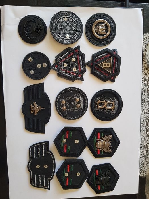 Logo abțibild sticker sigla haine tommy gucci supreme chanel ralph etc