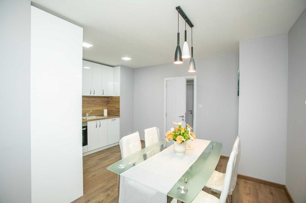 Продава се Тристаен апартамент в Ловеч, Широк център - 94 кв.м за 1107 €/кв.м - Снимка #3