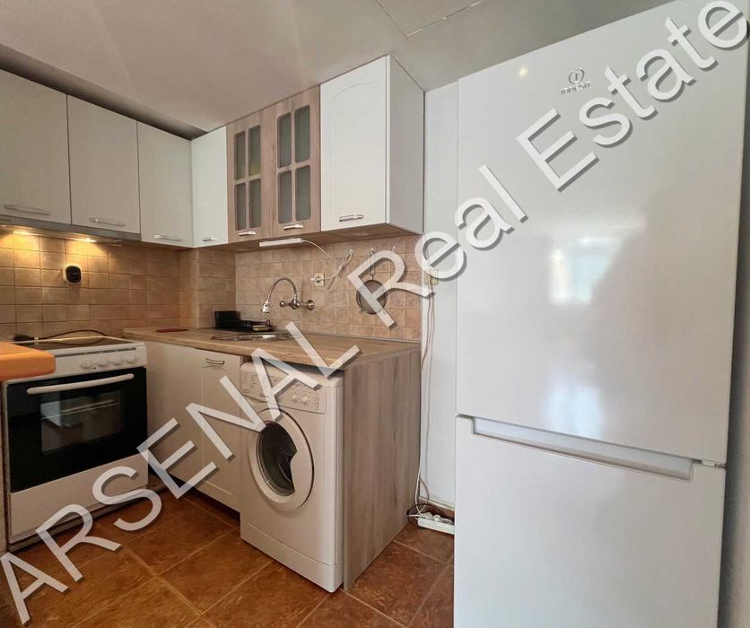 Дава се под наем Двустаен апартамент в София, Хиподрума - 85 кв.м за 550 € - Снимка #1