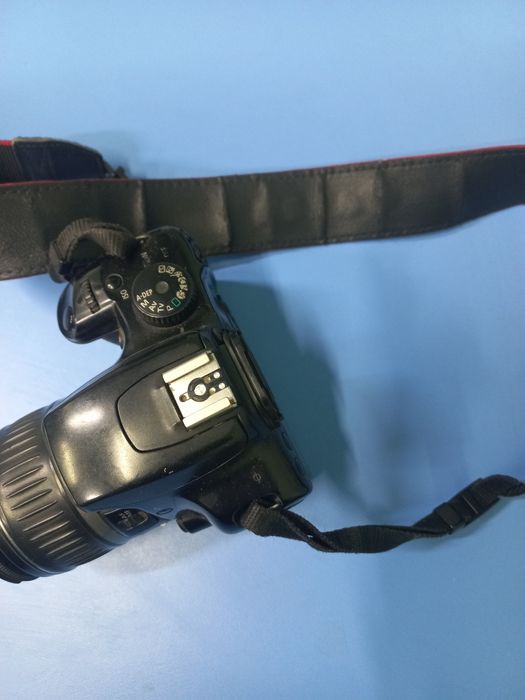 Canon 1000D зарядка, батарейка