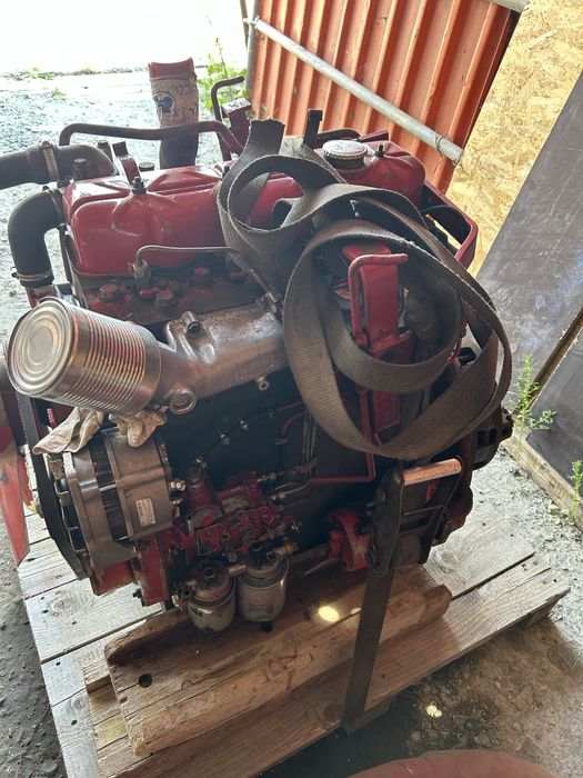 Motor CASE IH 745 XL