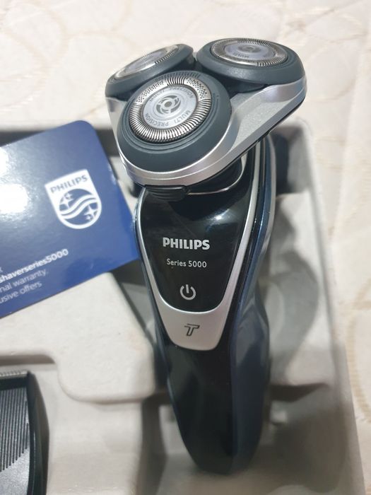 Электобритва Philips 5310/06