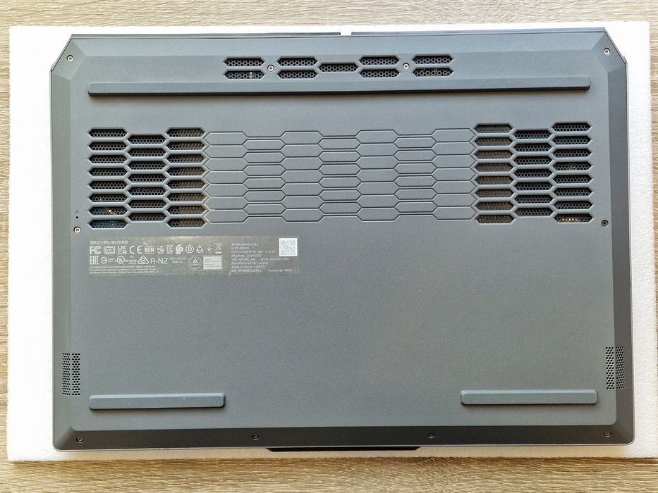 Lenovo LOQ 15IAX9/i5 12450HX/RTX 4060/20GB RAM/512GB SSD