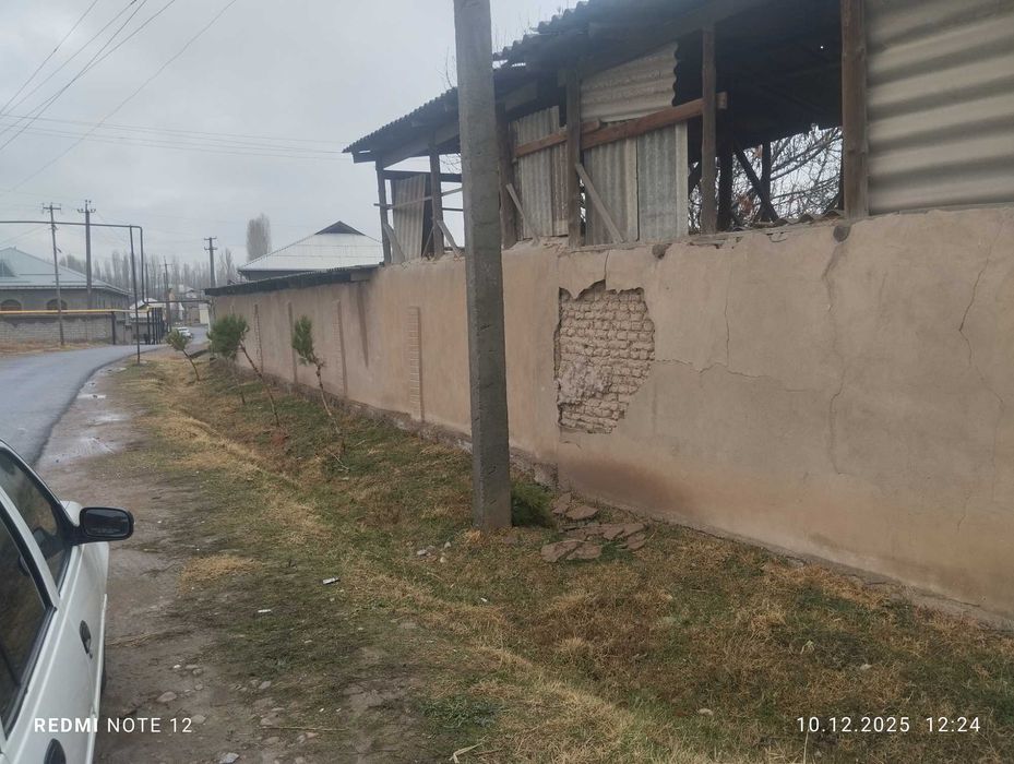 Yer uchaskasi sotiladi Toytepa shaxrida 3000$_