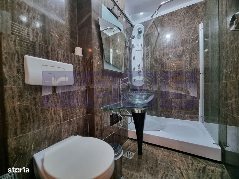 Vanzare- 3 Camere-Penthouse -Unirii