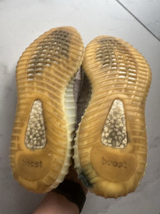 Кроссовки yeezy adidas