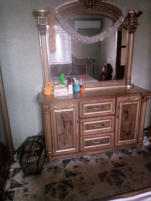 Mebel sotiladi holati yangi ideal holatda