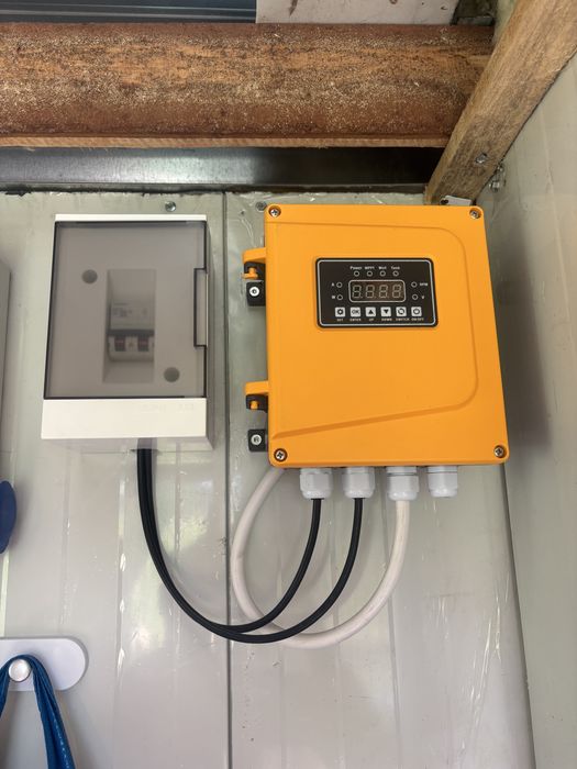 Sistem pompă solară Breckner 300W + panou fotovoltaic + furtunuri | Folosit de max. 5 ori