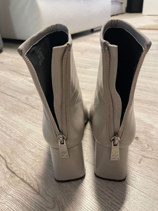 Ghete damă crem Zara