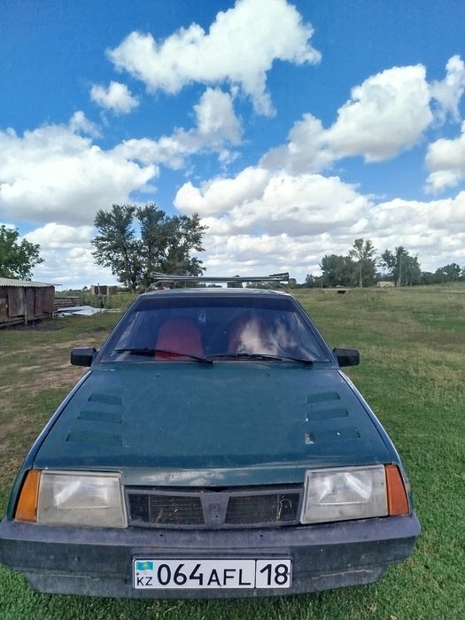 Продам ваз 2109.