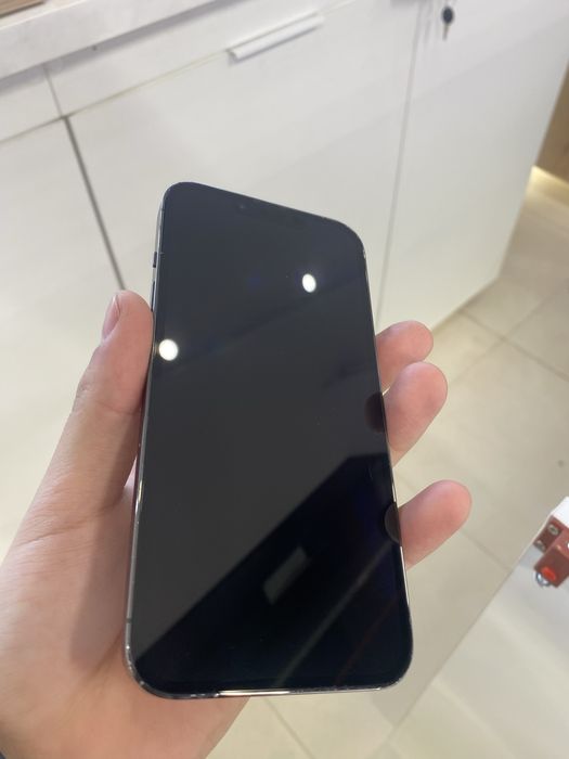 Продам IPhone 13 pro