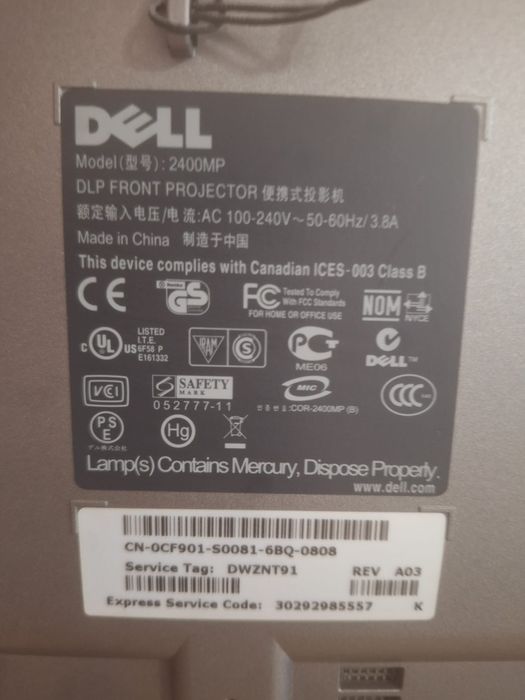 Vând video proiector Dell 2400