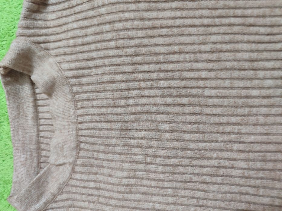 Джинсы,платья размер 44-46