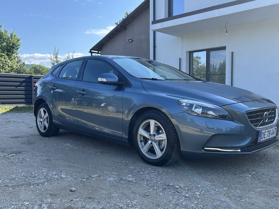 VOLVO V40 2013 — imagine 2