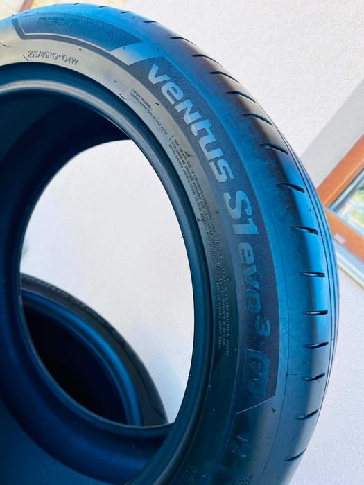 Тесла гуми  летни Hankook Ventus S1 Evo 3 EV  255/45/19 104 W