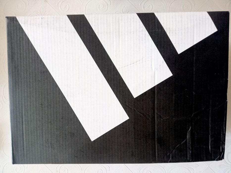 Волейбольные кроссовки