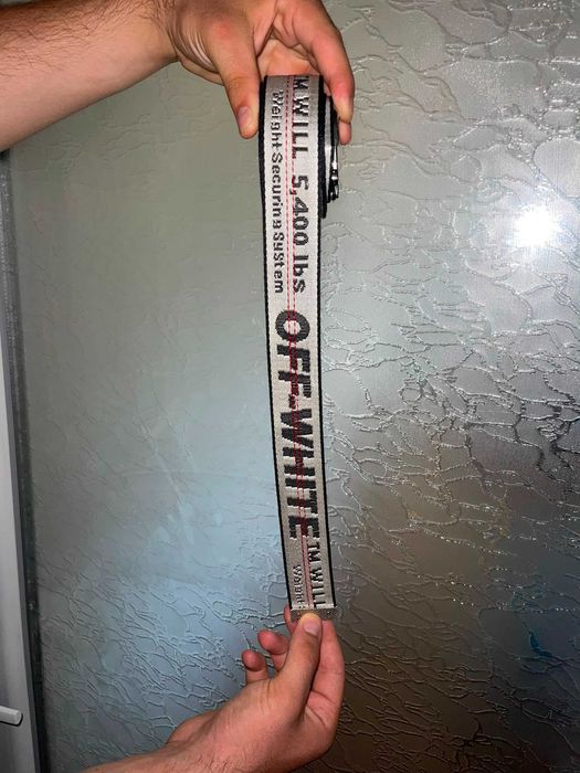 Curea off-white,stare perfecta