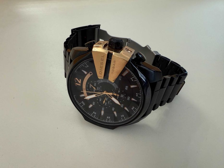 Diesel Mega Chief DZ4309 – мъжки хронограф часовник