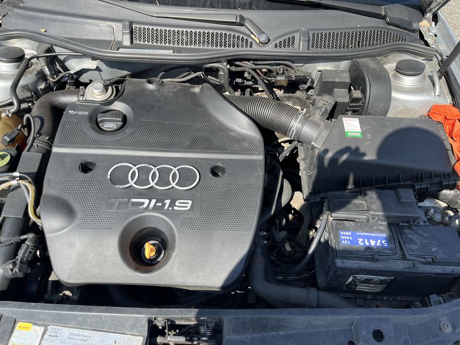 Audi A3 на части  2 и 4 врати 2бр.