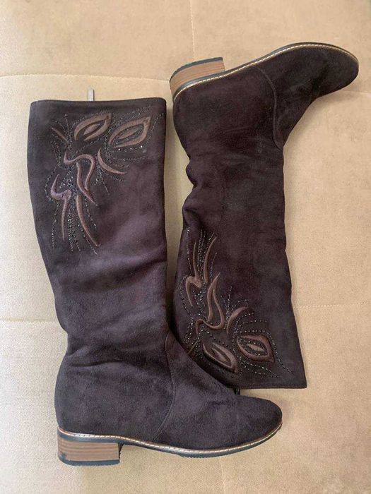 КОричневые замшевые сапоги, р 38