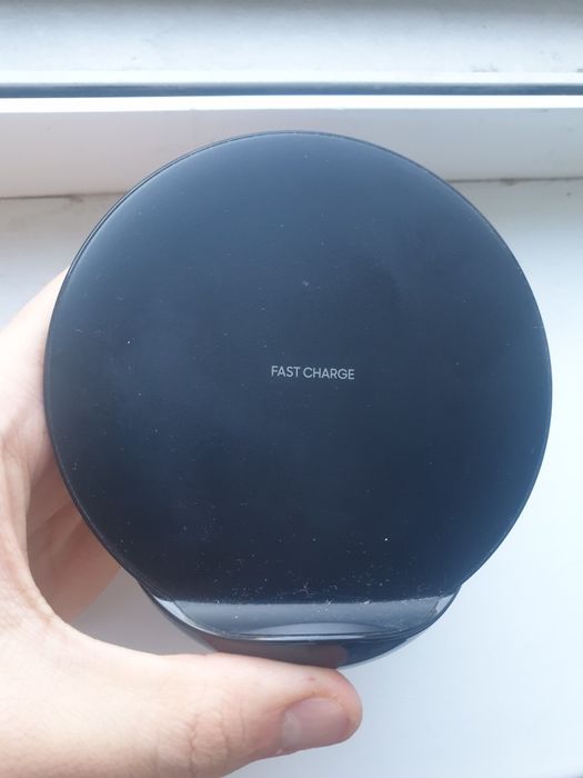 Ориганальная беспроводная зарядка самсунг