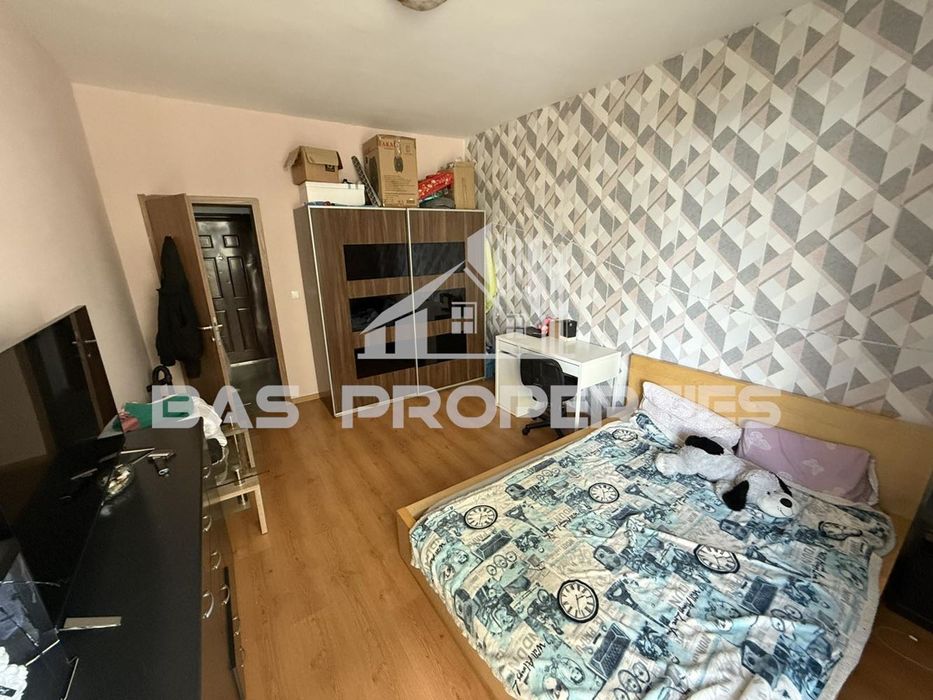 Продава се Тристаен апартамент в с. Волуяк, Област София-град - 122 кв.м за 1722 €/кв.м - Снимка #8