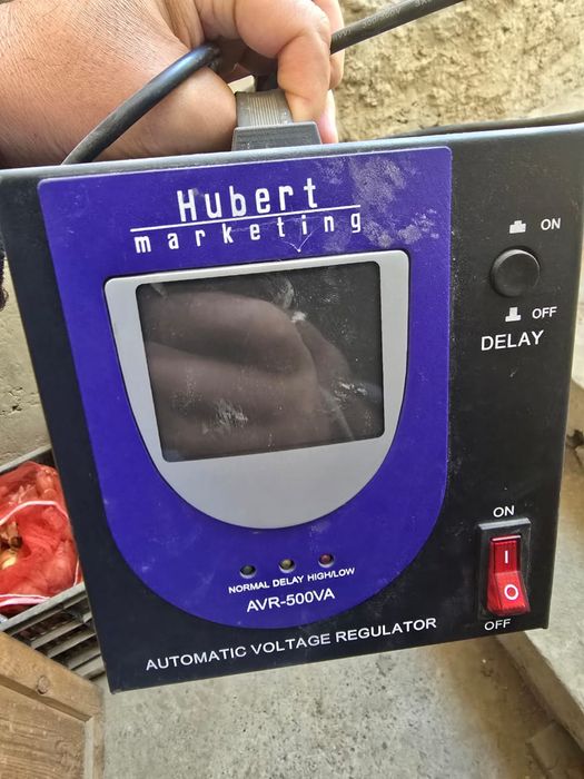 Стабилизатор напряжения