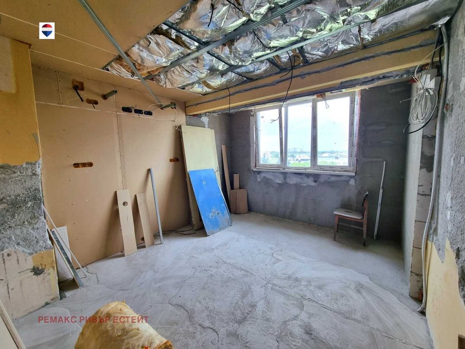 Продава се Тристаен апартамент в Русе, Здравец Изток - 80 кв.м за 498 €/кв.м - Снимка #2